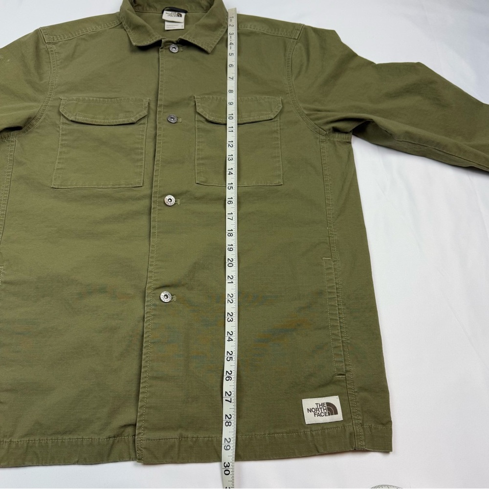 The North Face Olive Green Lightweight Shirt Jacket - Picture 9 of 9